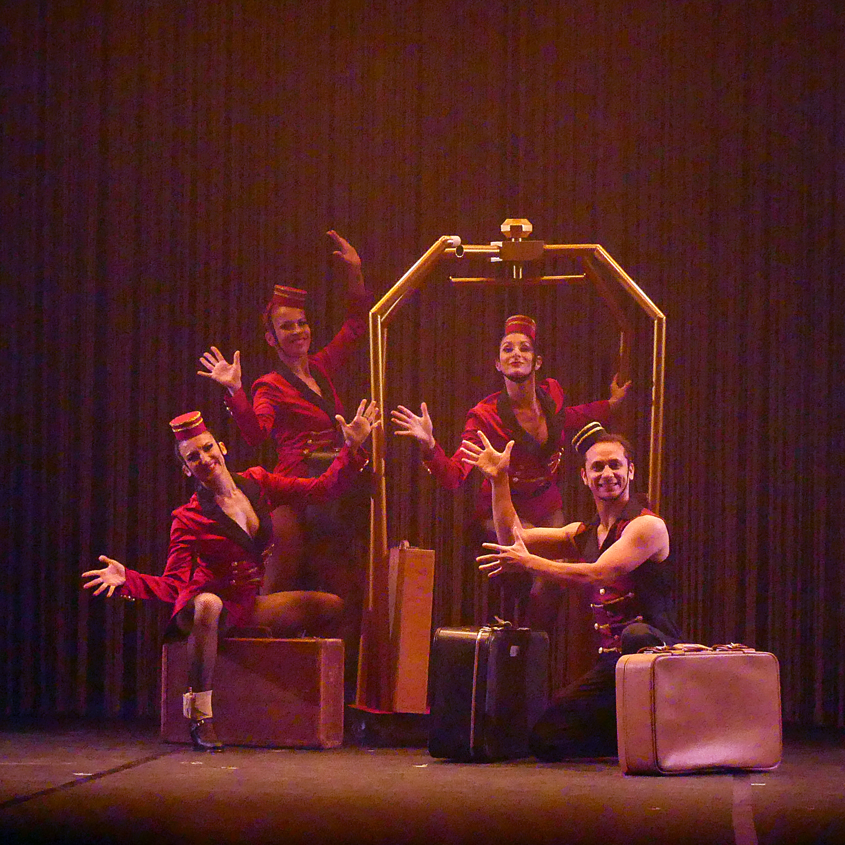 Le Grand Cabaret de Vichy - Frissons