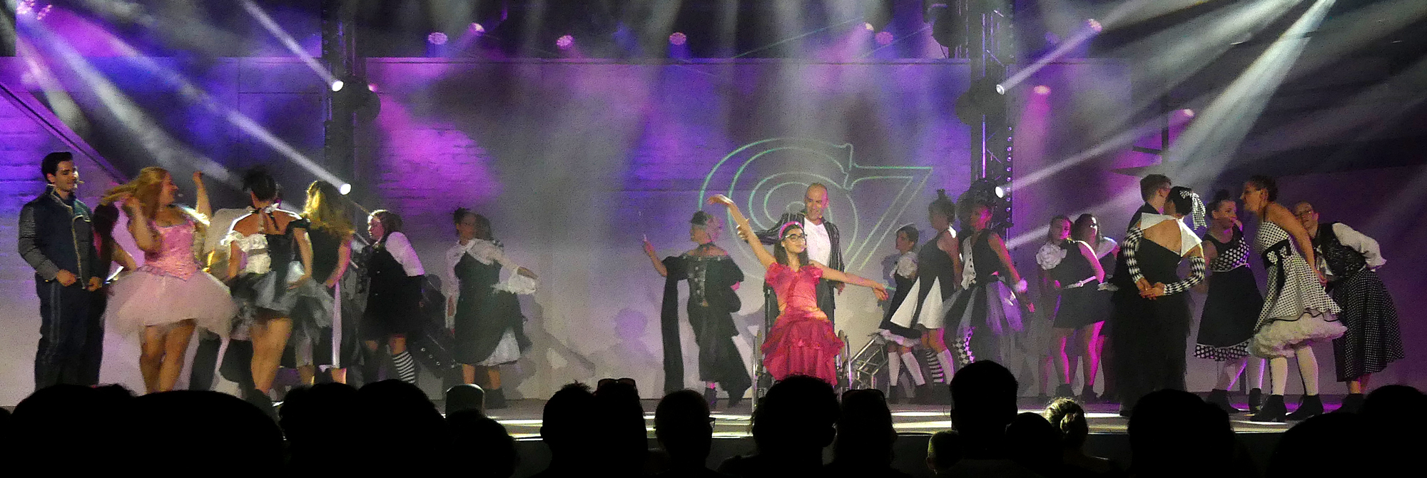 Sur un air de Wicked, la comédie musicale de Sanssat