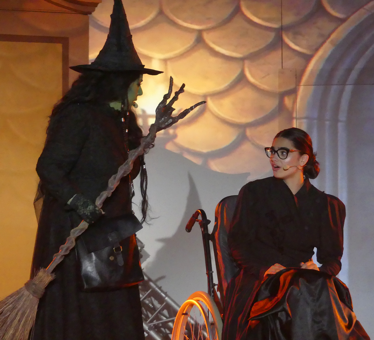 Sur un air de Wicked, la comédie musicale de Sanssat