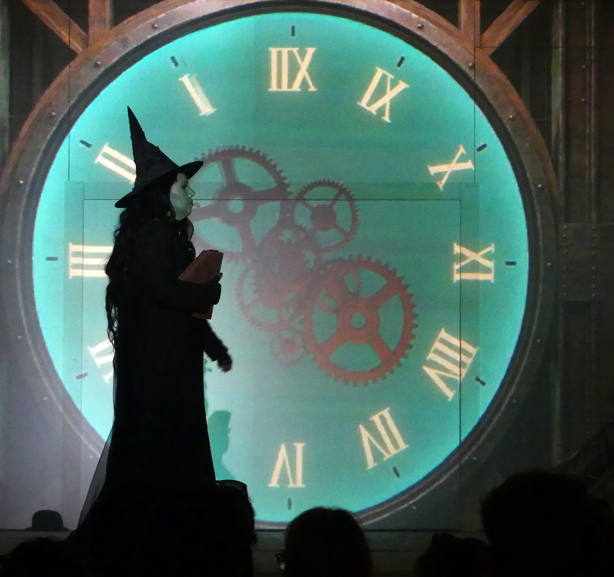Sur un air de Wicked, la comédie musicale de Sanssat